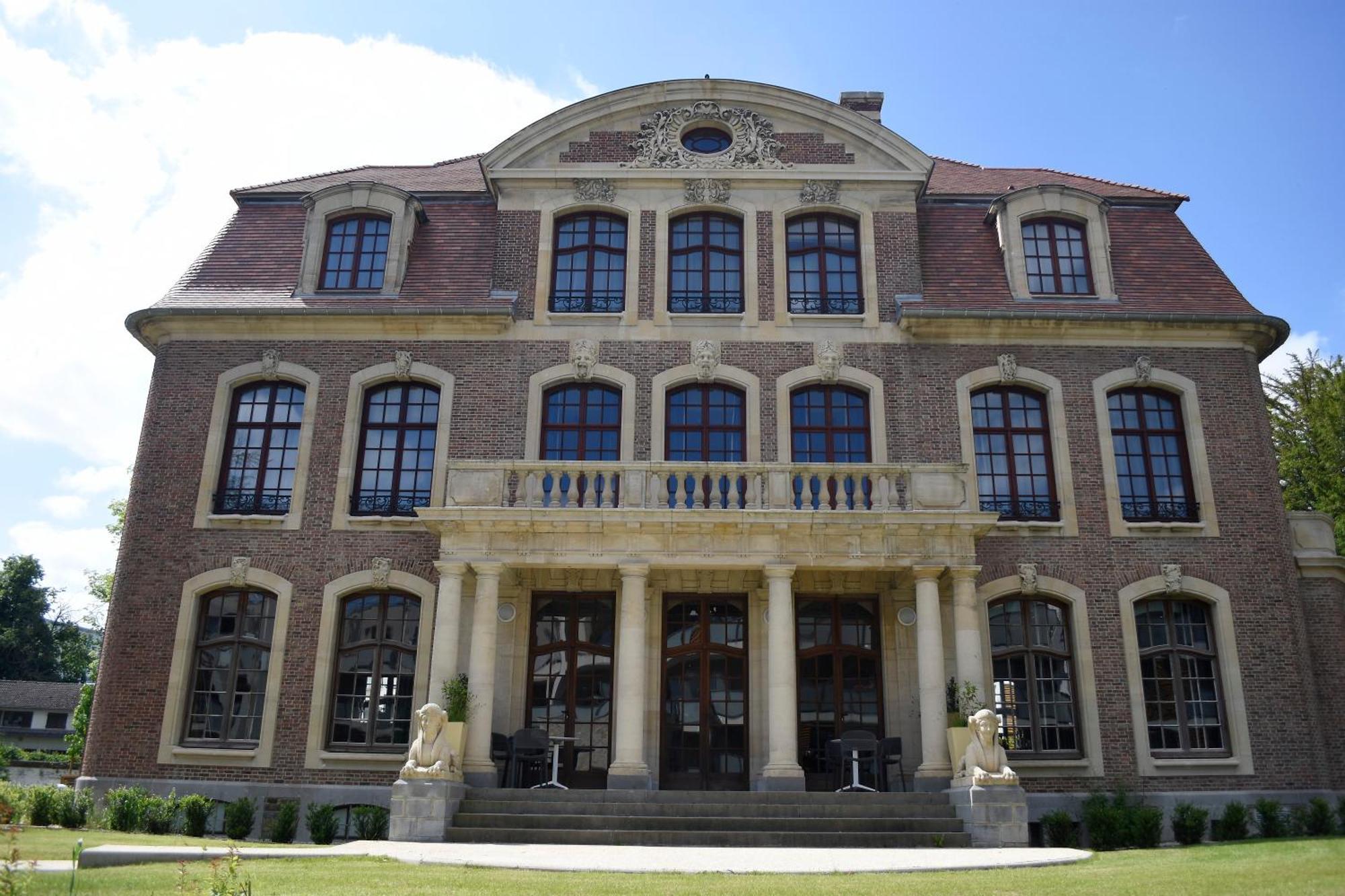 Domitys - Le Chateau De La Pilule Saint-Quentin  Exterior foto