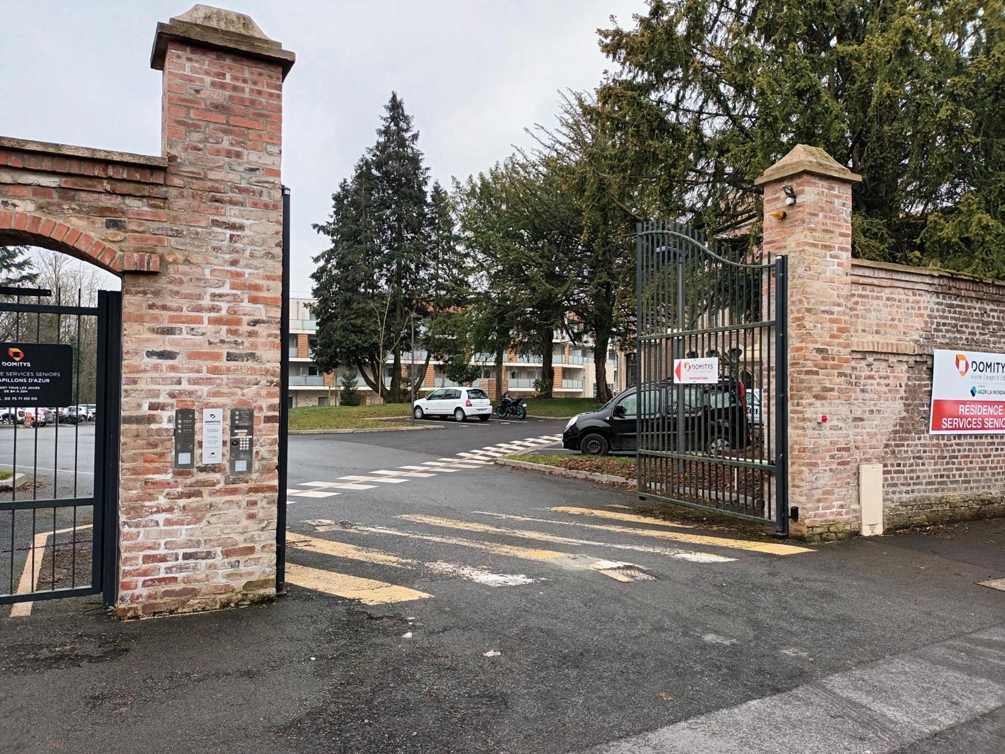 Domitys - Le Chateau De La Pilule Saint-Quentin  Exterior foto